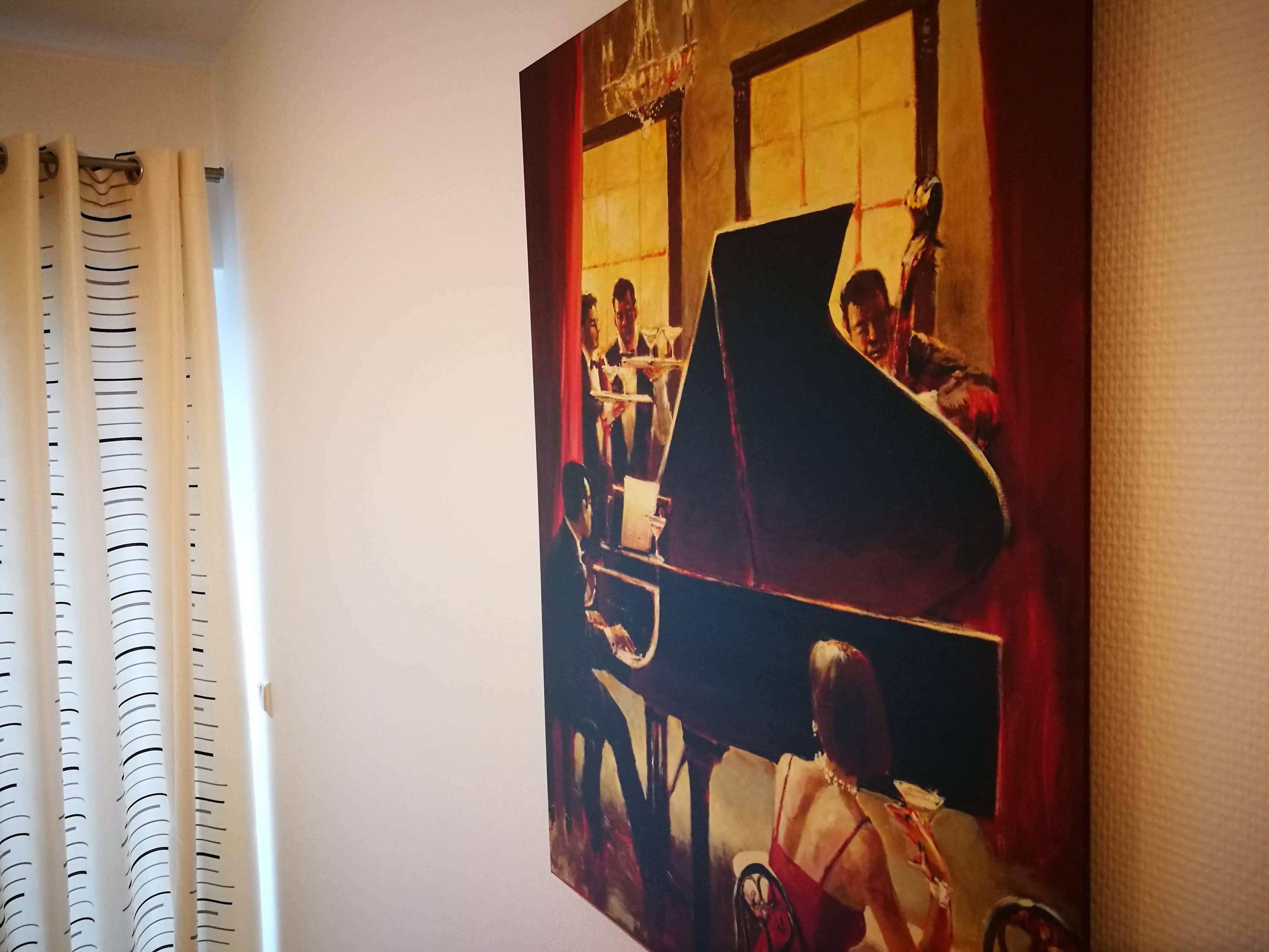 Shs Suite Home Sweet Strassen III Экстерьер фото
